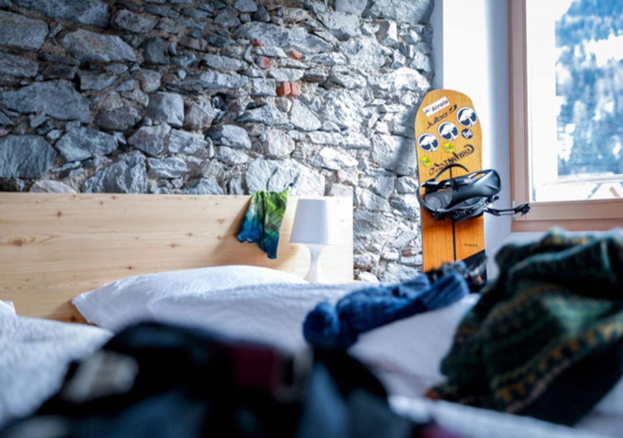 Bed&Bike Tremola San Gottardo Hotel Airolo Kültér fotó